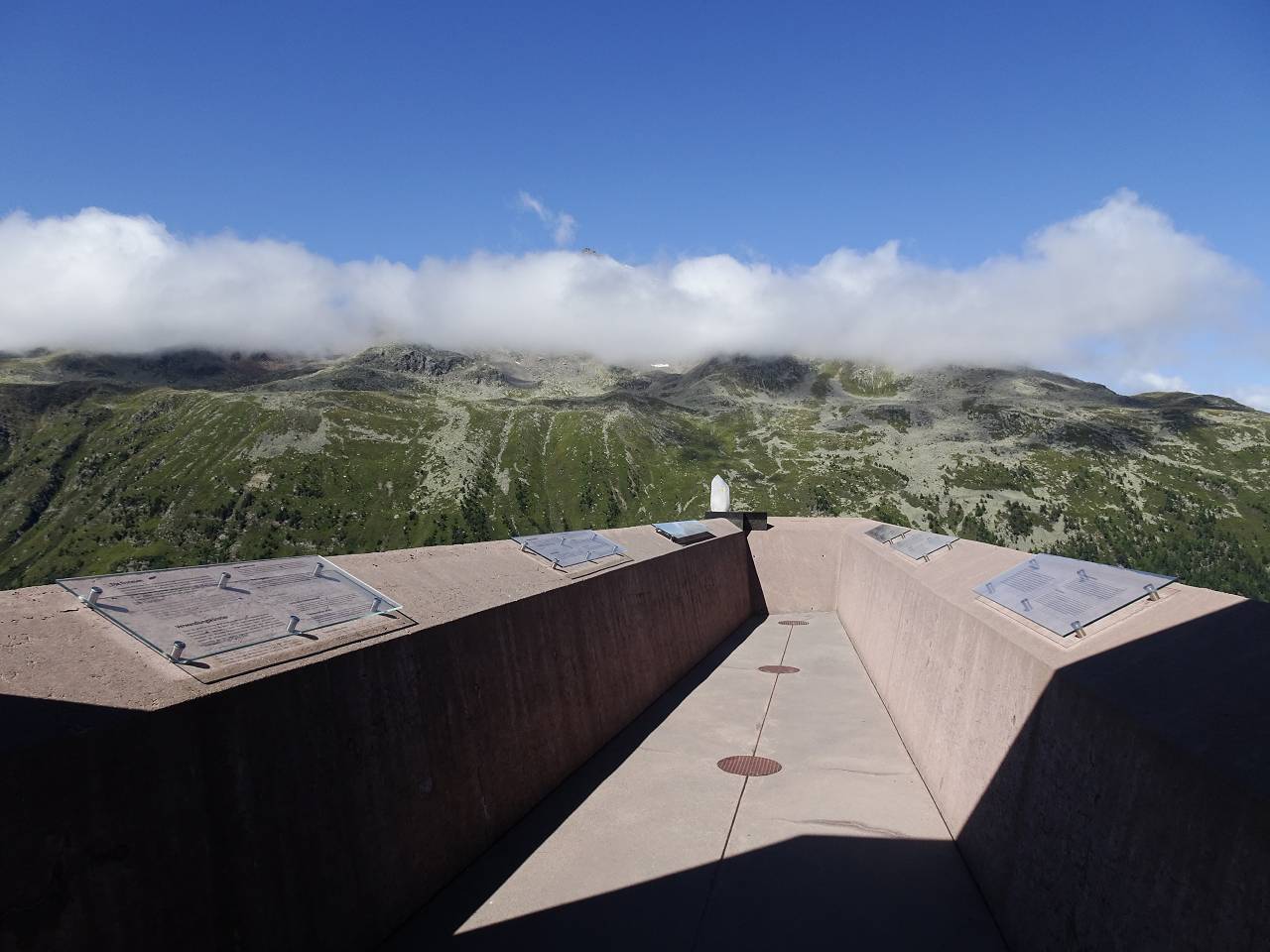 DSC00065_%281280_x_1024%29