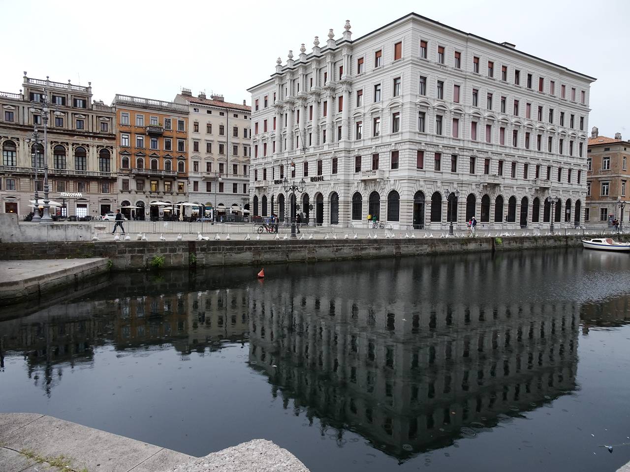 DSC01042_%281280_x_1024%29