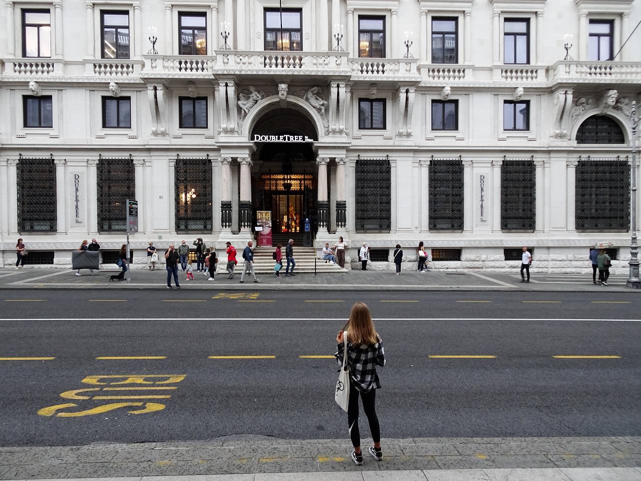 DSC01052_%281280_x_1024%29