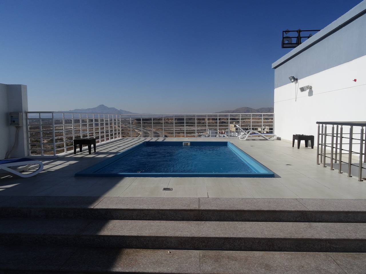 DSC08043_%281280_x_1024%29